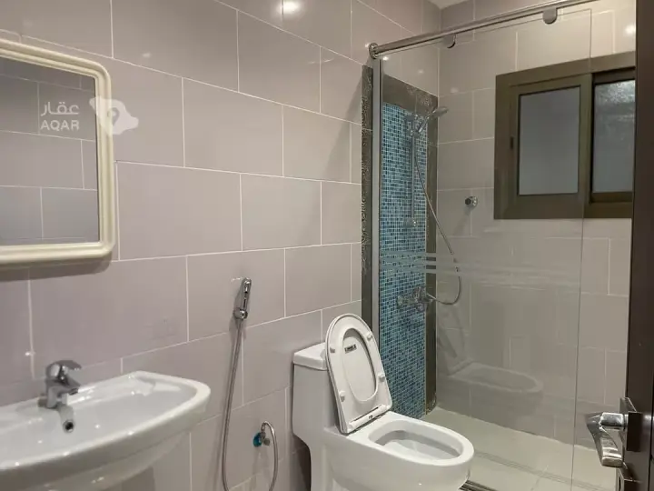 3 bedroom villa in Abhur North, Jeddah 24