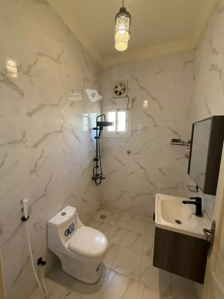 7 bedroom villa in Al Hamdaniyah, Jeddah 4