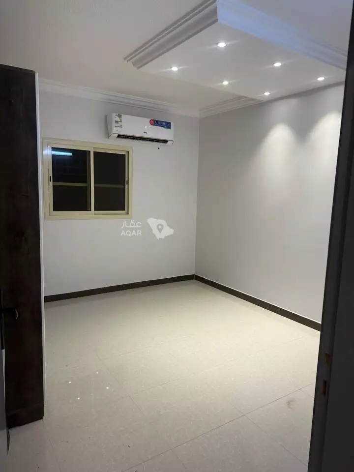 4 bedroom apartment in Al Hazm, Riyadh 6