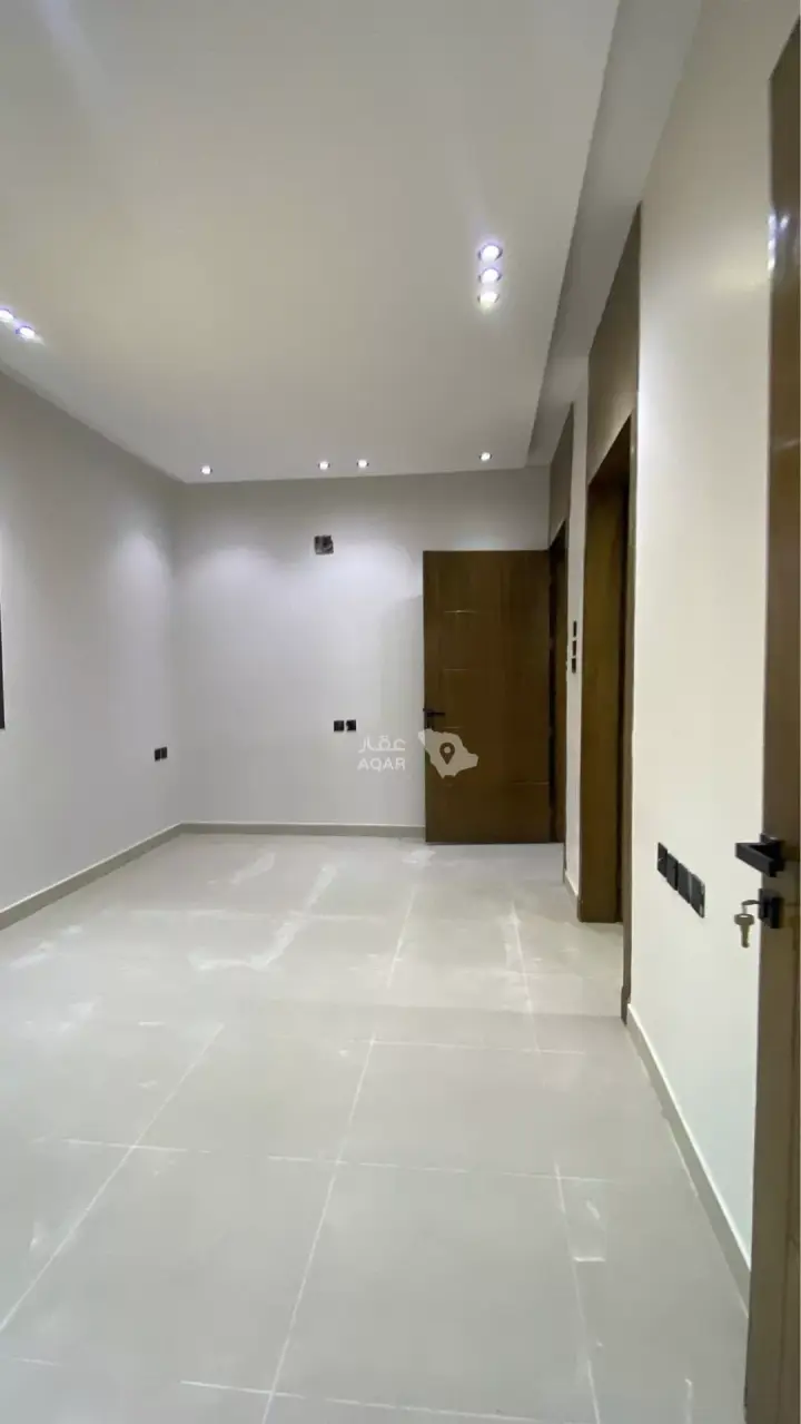 4 bedroom apartment in Al Zahrah, Riyadh 7