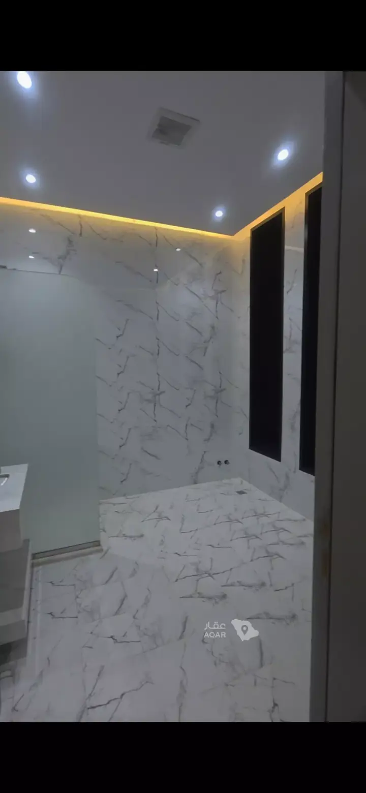 6 bedroom villa in Al Sadd, Madinah 11