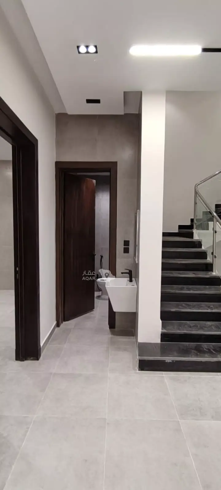 4 bedroom villa in Dhahrat Laban, Riyadh 8