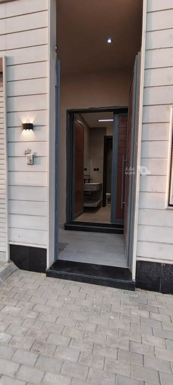 4 bedroom villa in Dhahrat Laban, Riyadh 2