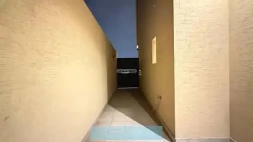 4 bedroom apartment in Qurtubah, Riyadh 6