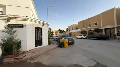 فيلا 4 غرف في المروج، الرياض 3