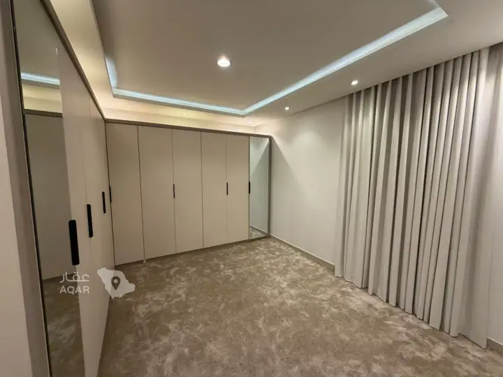4 bedroom villa in Al Malqa, Riyadh 7