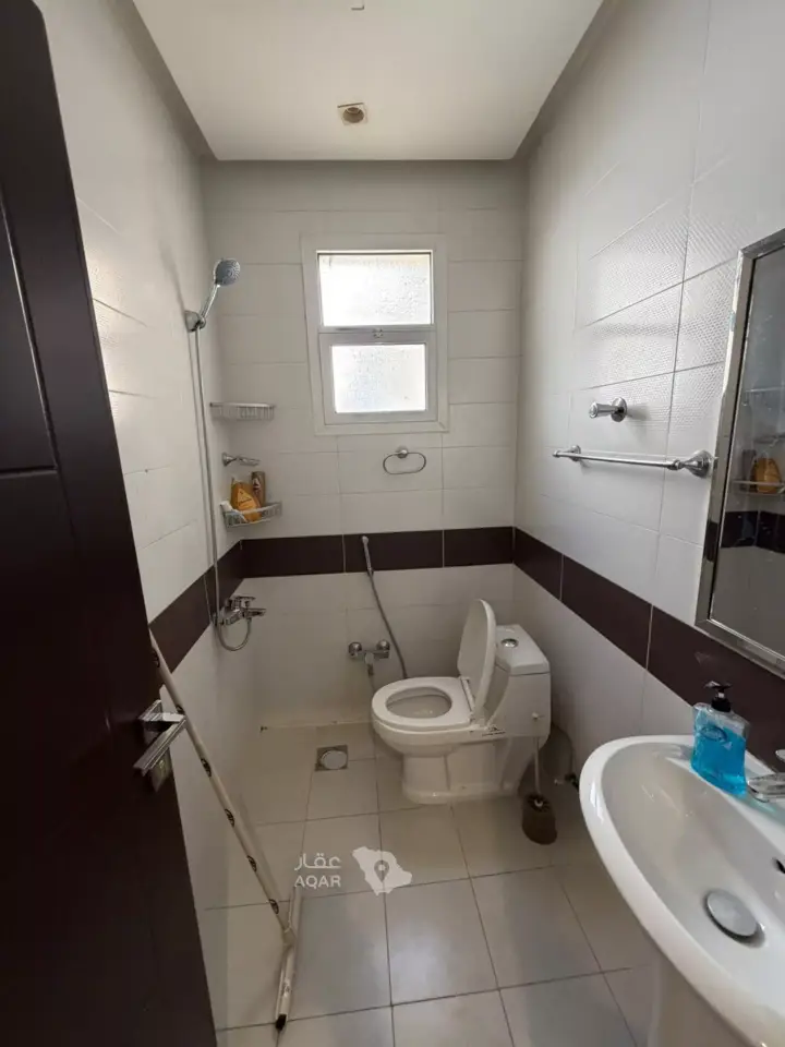 4 bedroom villa in Al Malqa, Riyadh 13
