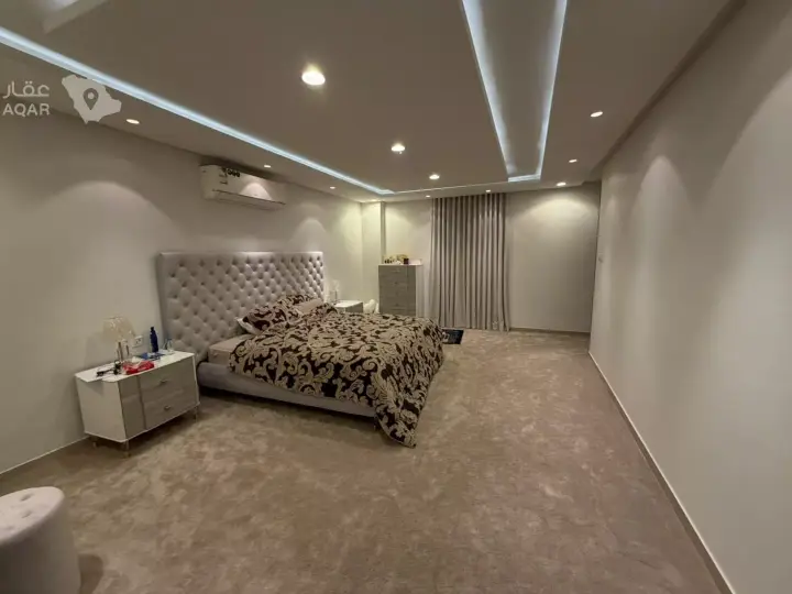 4 bedroom villa in Al Malqa, Riyadh 18