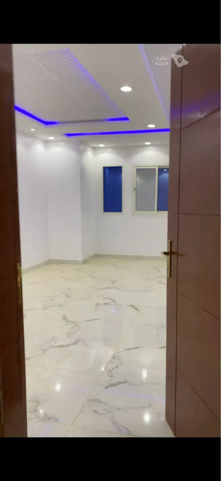 4 bedroom villa in Tuwaiq, Riyadh 15