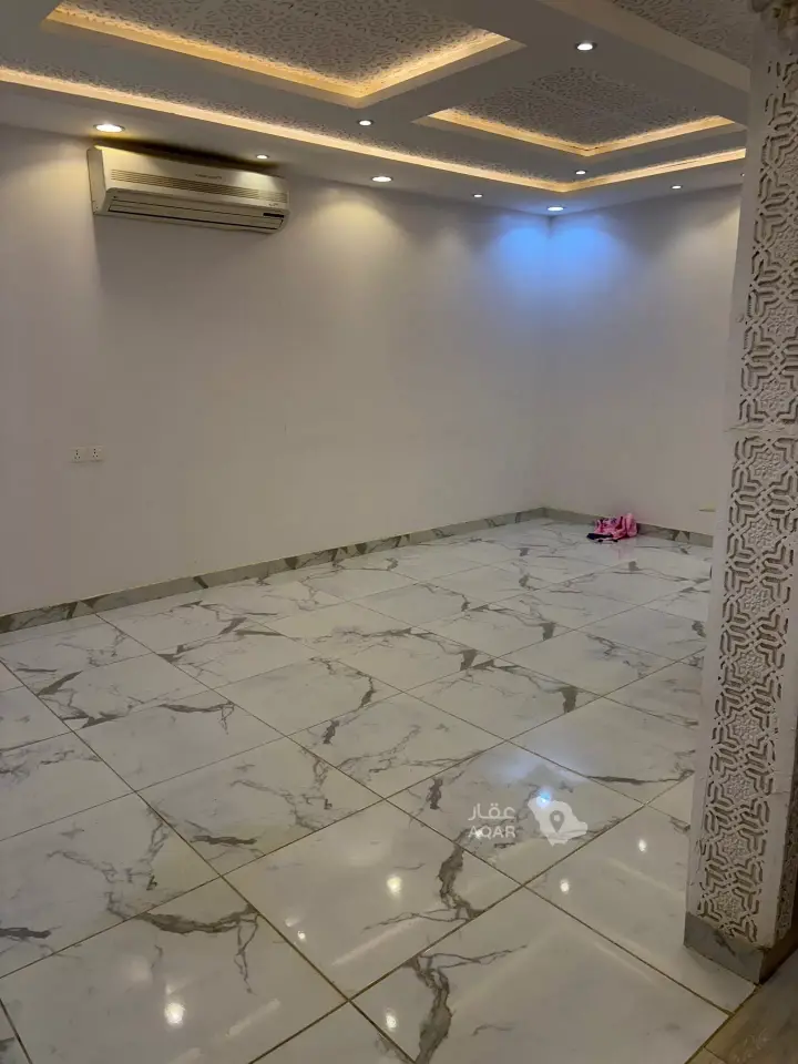 4 bedroom villa in Tuwaiq, Riyadh 2