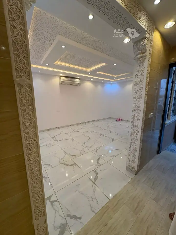 4 bedroom villa in Tuwaiq, Riyadh