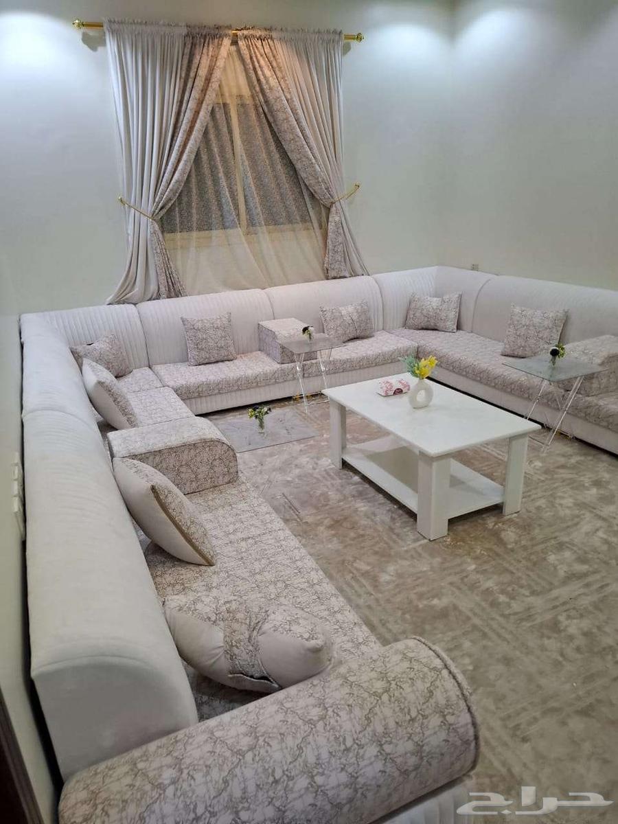 5 bedroom apartment in Al Yarmouk 3