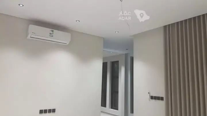 5 bedroom villa in As Saadah, Riyadh 13