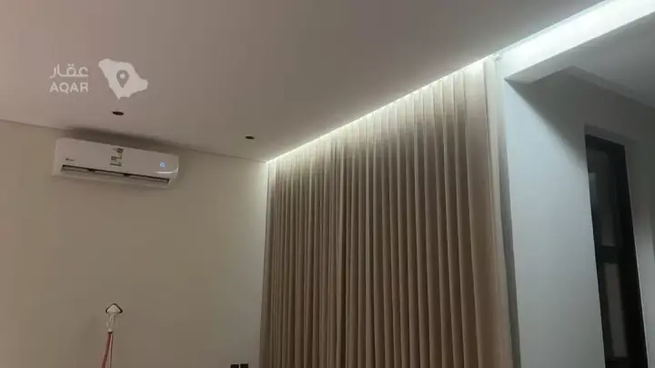 5 bedroom villa in As Saadah, Riyadh 14