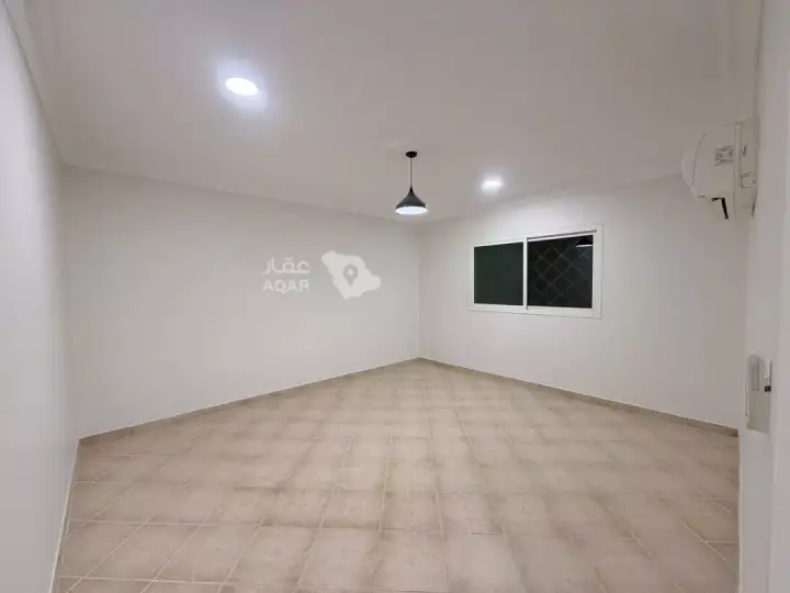 5 bedroom villa in An Nafal, Riyadh 12