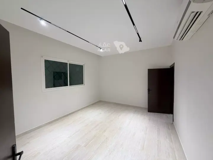 5 bedroom villa in An Nafal, Riyadh 5