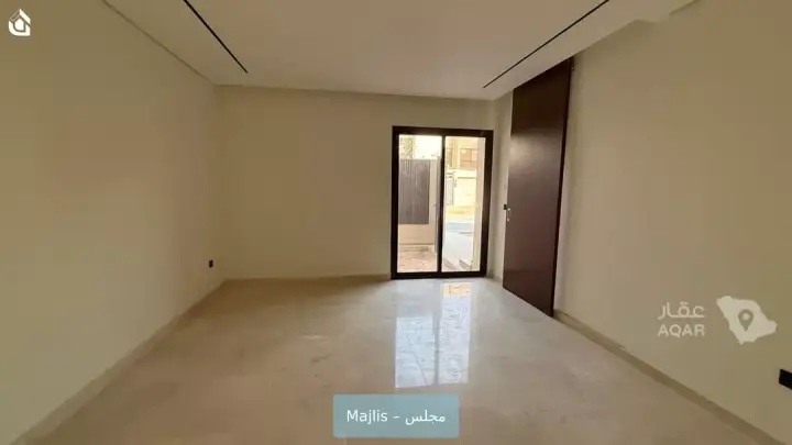 5 bedroom villa in Al Aridh, Riyadh 16