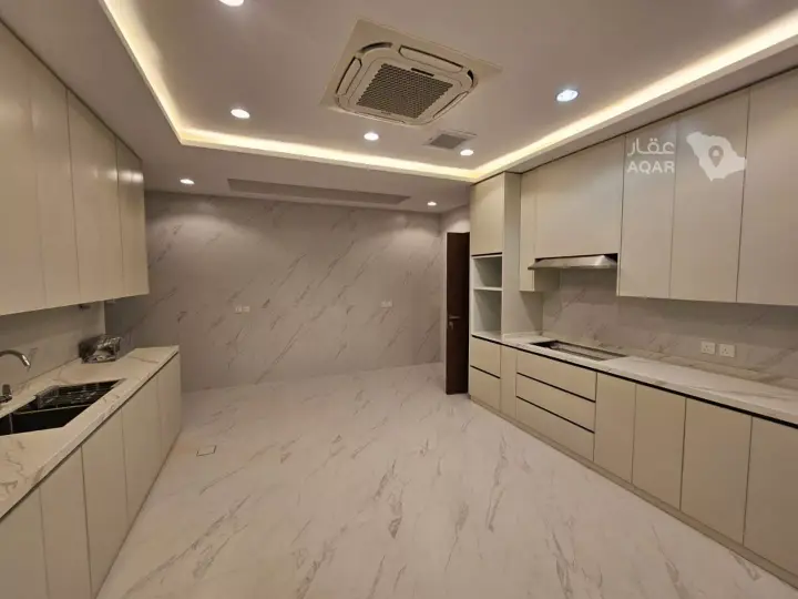 6 bedroom villa in Al Narjis, Riyadh 2