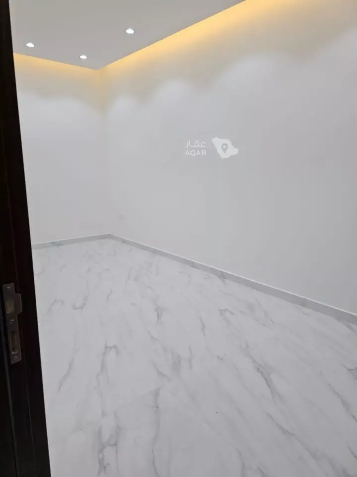 6 bedroom villa in Al Narjis, Riyadh 8