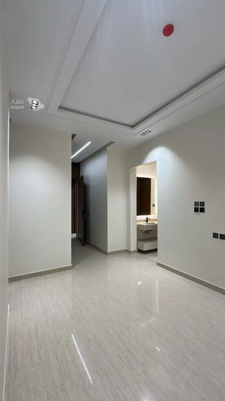20 bedroom building in Tuwaiq, Riyadh 7