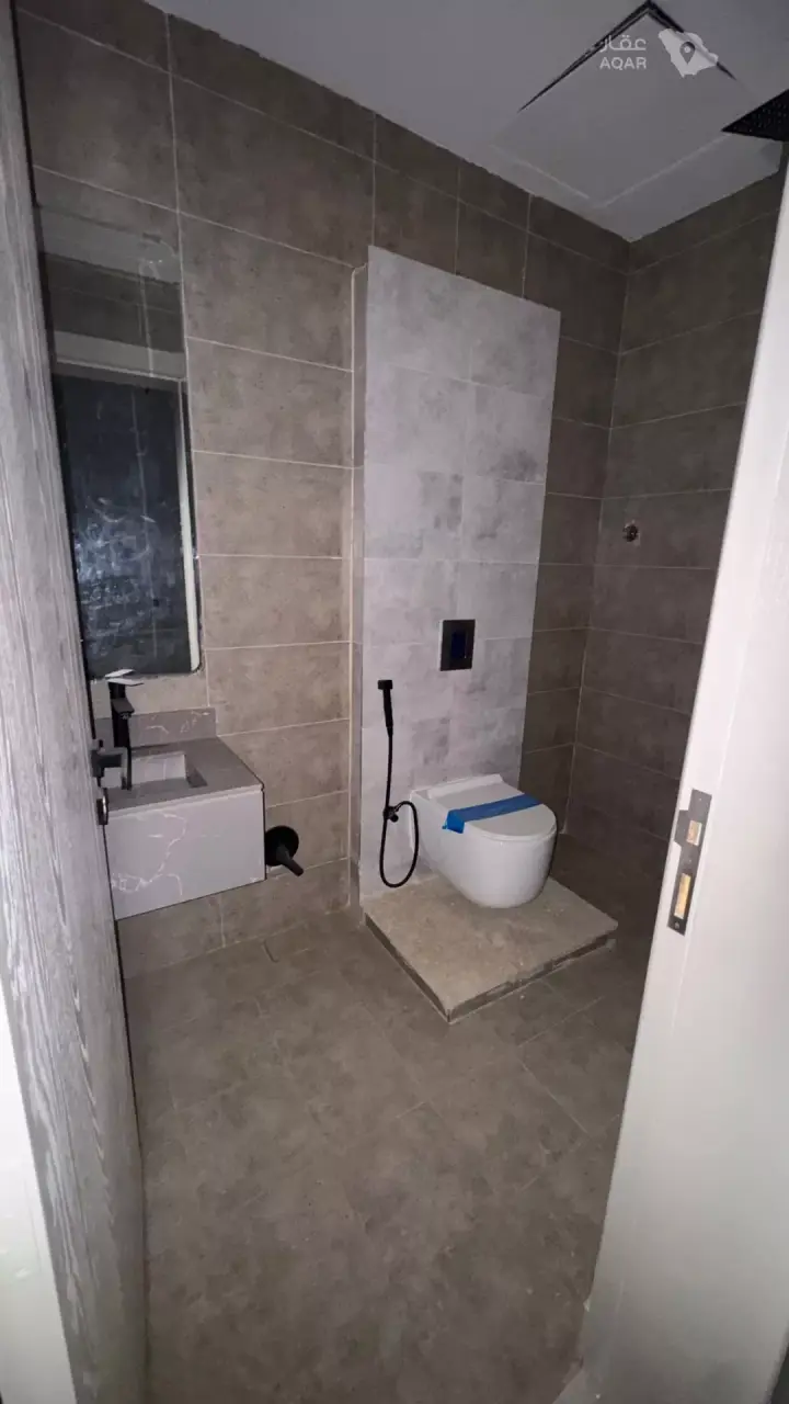 2 bedroom apartment in Al Rabwa, Abha 6