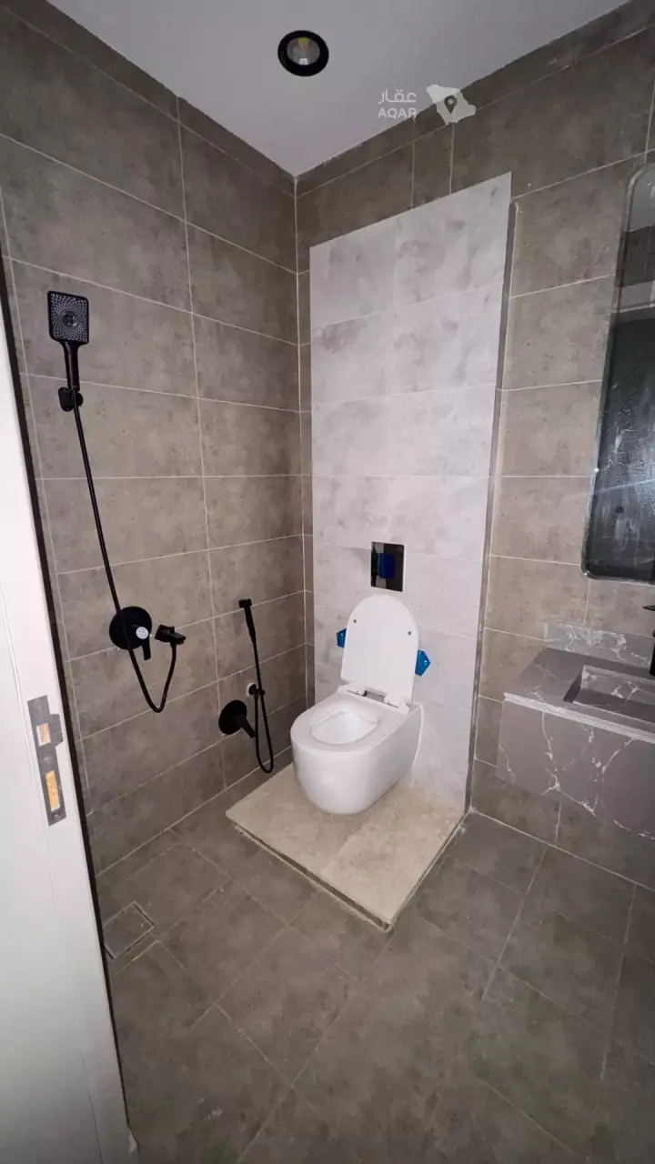 2 bedroom apartment in Al Rabwa, Abha 5