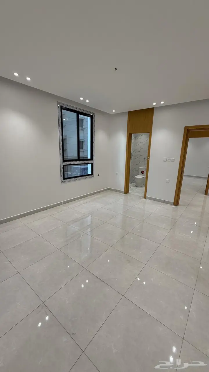 4 bedroom apartment in Al Faisaliyyah, Jeddah 9