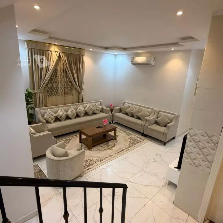 3 bedroom apartment in Tuwaiq, Riyadh 12