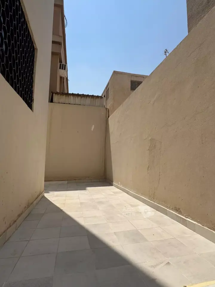 3 bedroom apartment in As Suwaidi, Riyadh 6