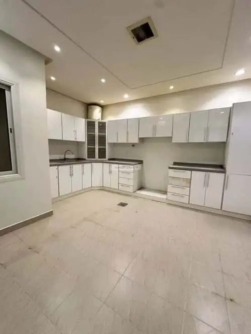 4 bedroom apartment in Al Wadi, Riyadh