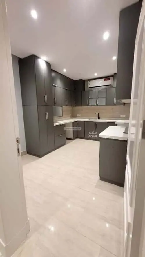 4 bedroom apartment in At Taawon, Riyadh 4