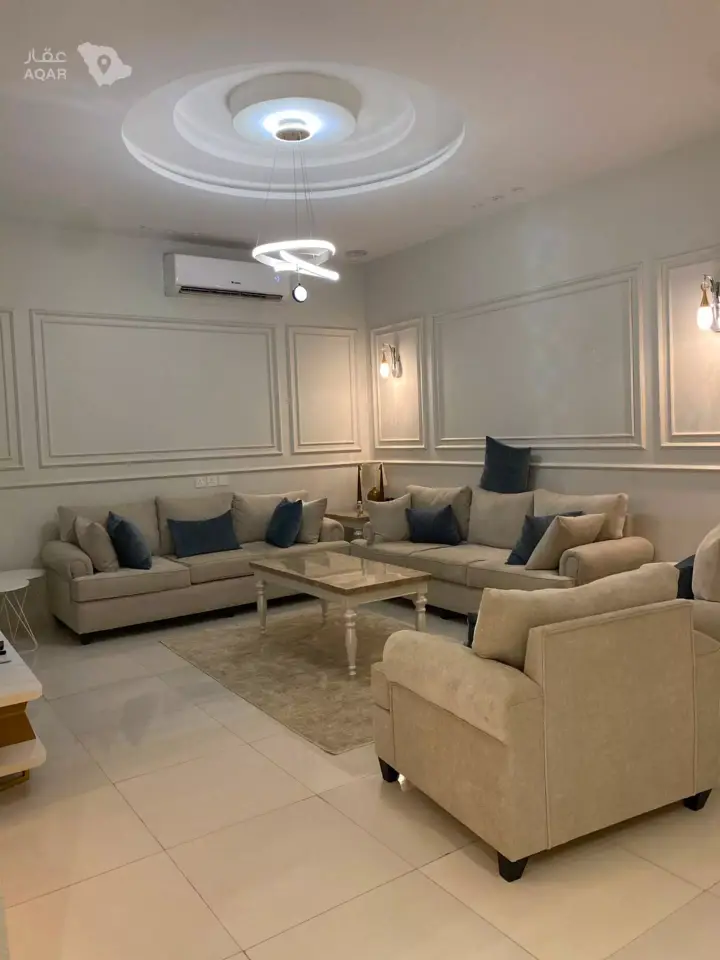 4 bedroom villa in Dhahrat Namar, Riyadh 4