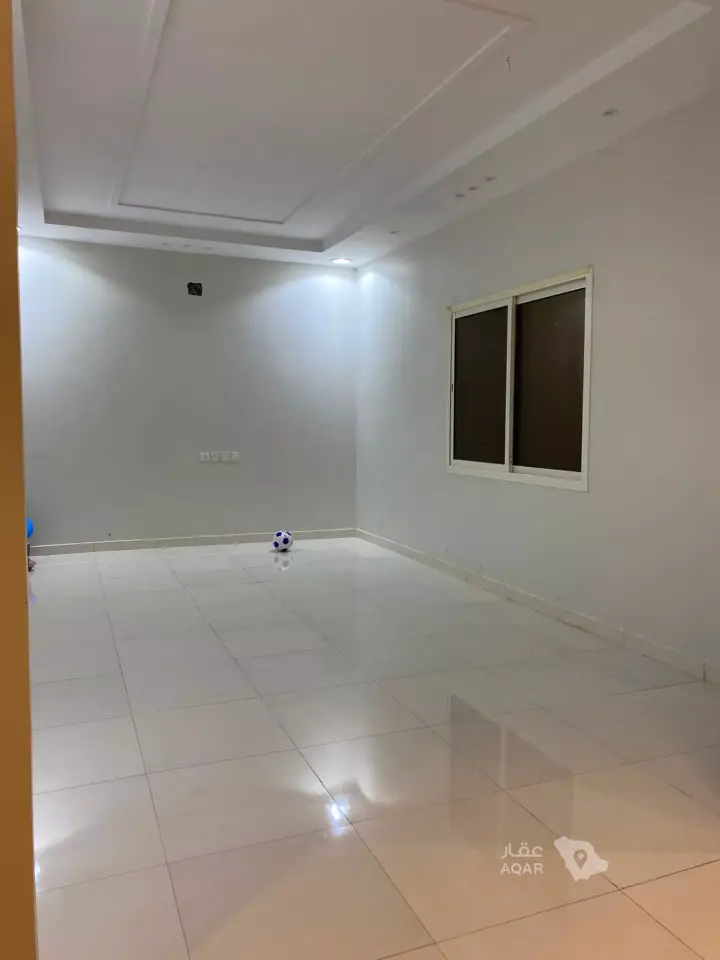 4 bedroom villa in Dhahrat Namar, Riyadh 2