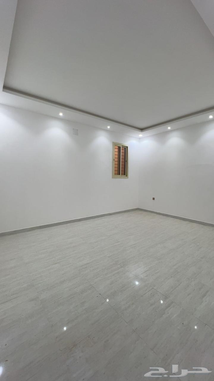 5 bedroom apartment in Tuwaiq 13