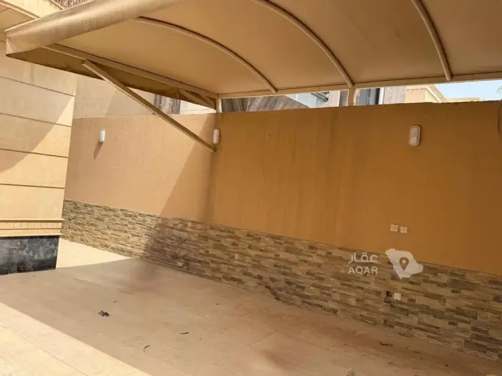 5 bedroom villa in Hittin, Riyadh 3