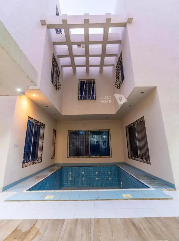 5 bedroom villa in Al Yasmin, Riyadh 4