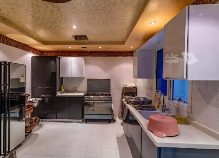 5 bedroom villa in Al Yasmin, Riyadh 10