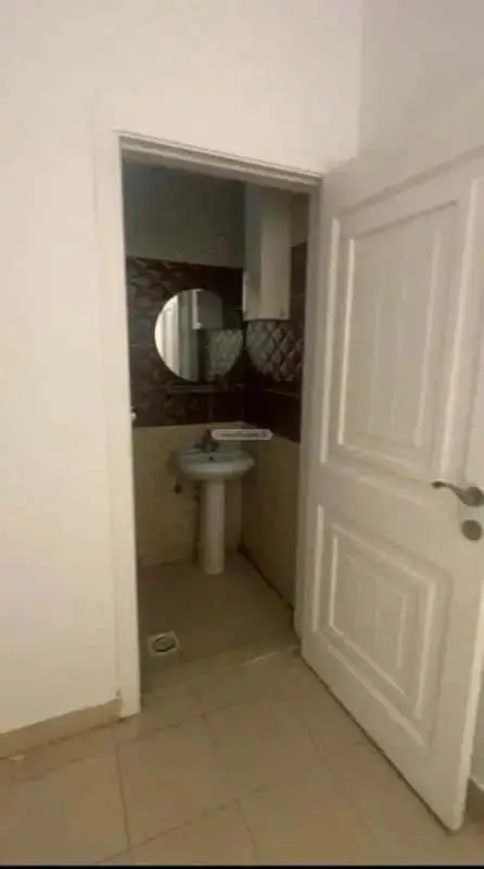 5 bedroom apartment in Bani Malik, Jeddah 9