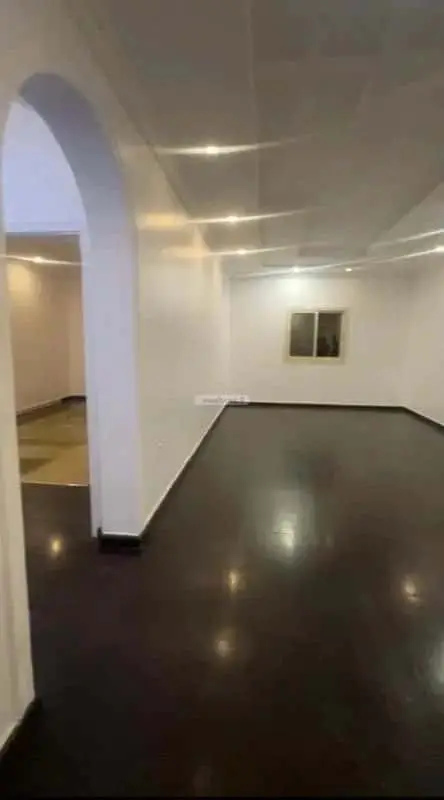 5 bedroom apartment in Bani Malik, Jeddah 12