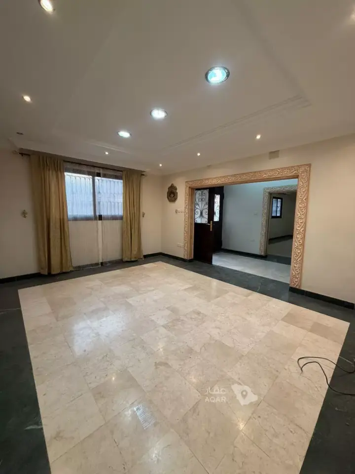 6 bedroom villa in Sultana, Riyadh 5