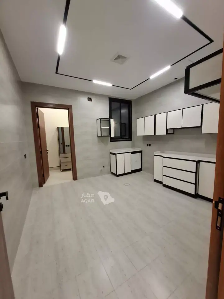 3 bedroom apartment in Al Maizilah, Riyadh 8