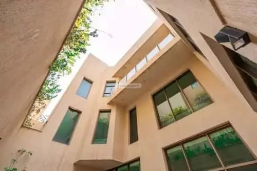 5 bedroom villa in Qurtubah, Riyadh 5
