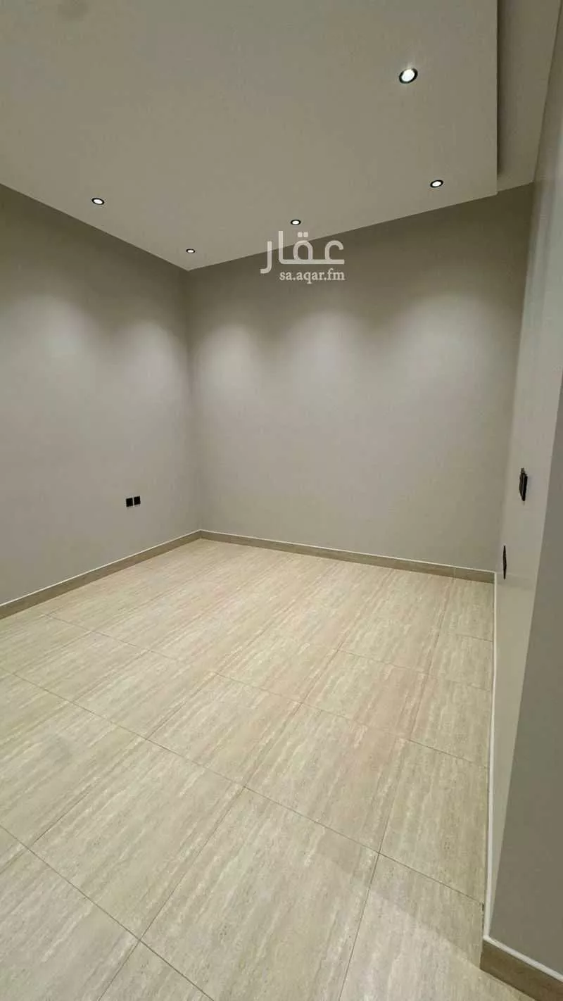 4 bedroom floor in King Faisal 3