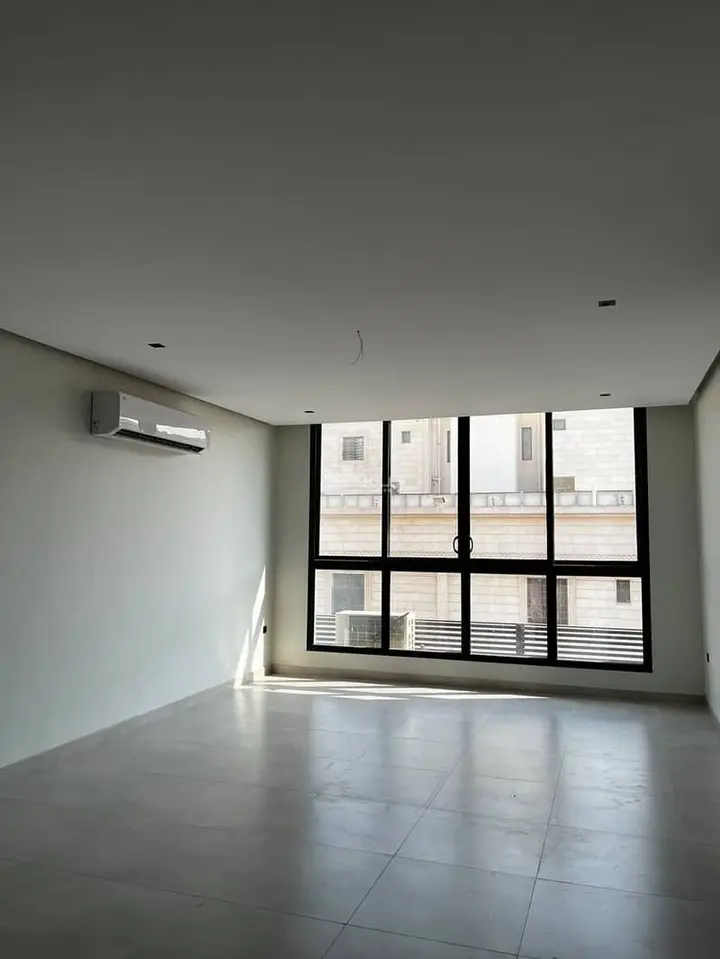 4 bedroom apartment in Al Zahra, Jeddah 5