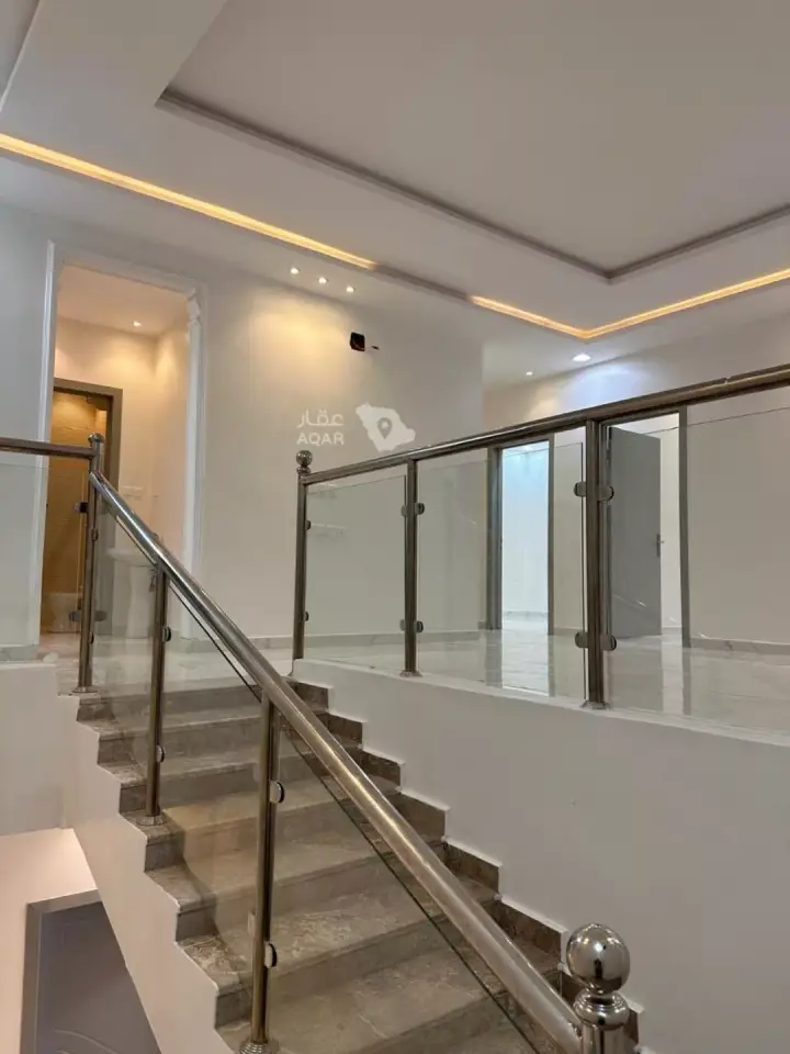 فيلا 4 غرف في عكاظ، الرياض 3