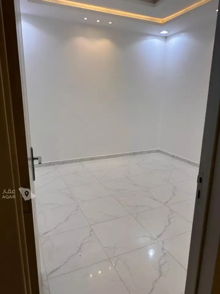 فيلا 4 غرف في عكاظ، الرياض 8