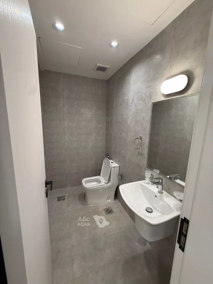 3 bedroom villa in Al Narjis, Riyadh 4