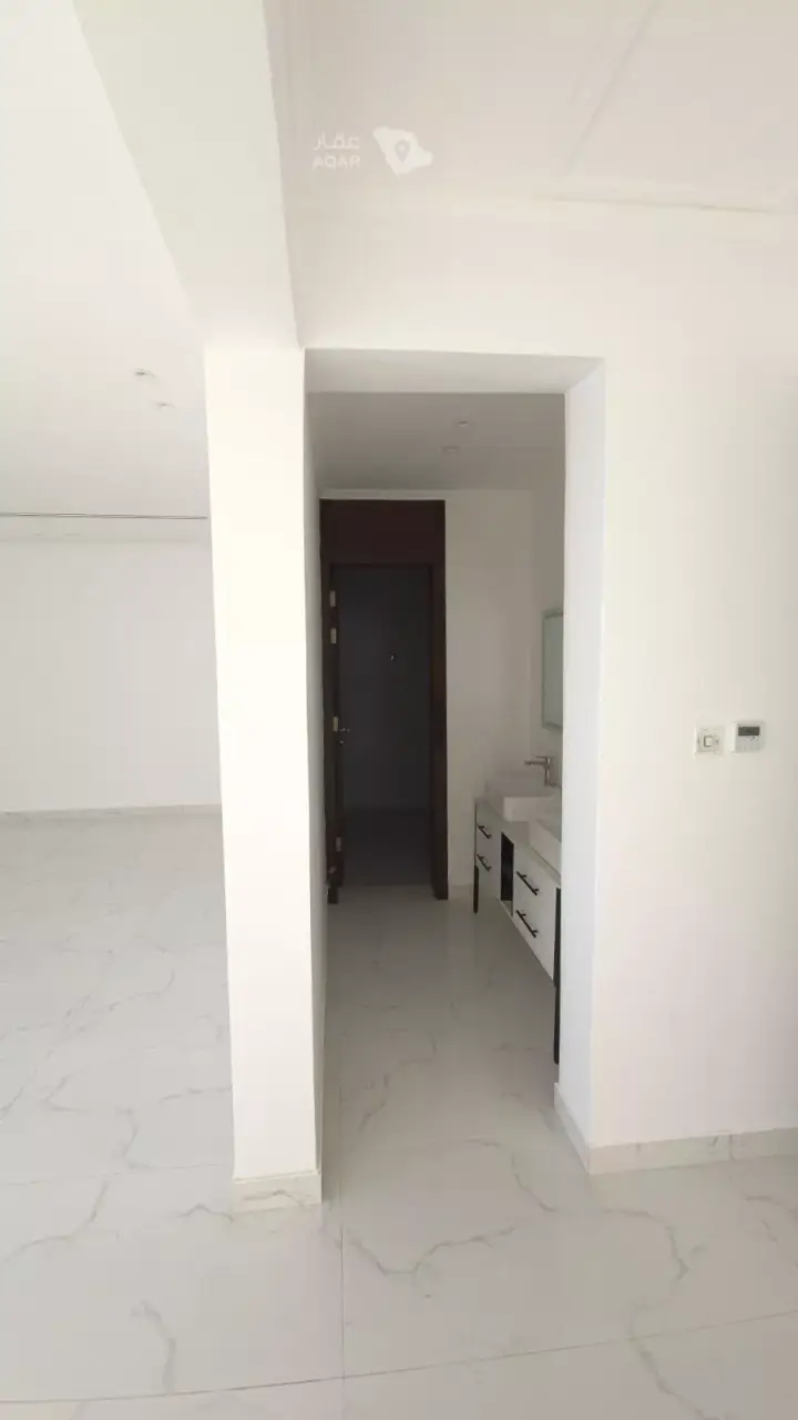 4 bedroom villa in As Sadafah, Eastern Province 7