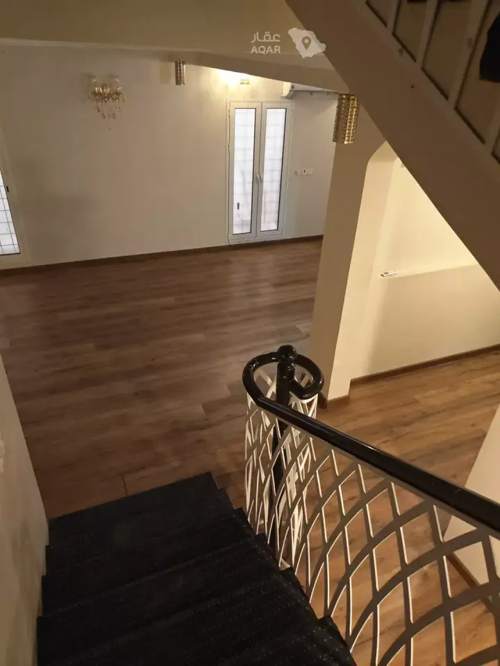 5 bedroom villa in Taibah, Eastern Province 3