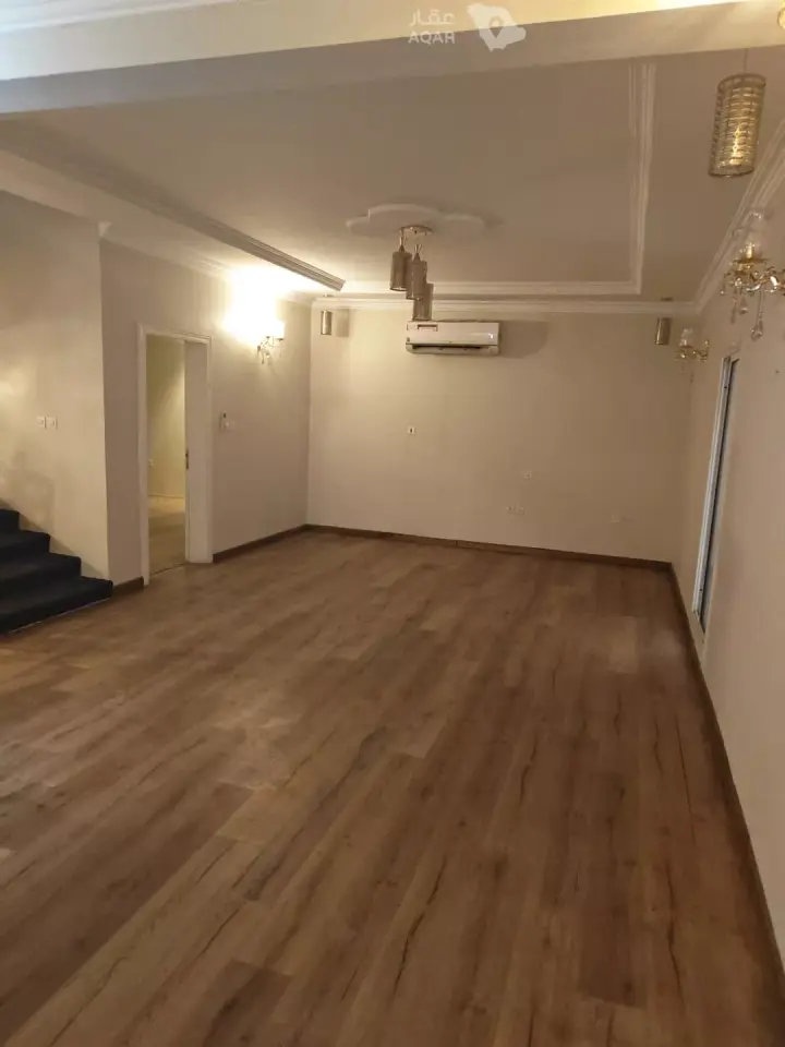 5 bedroom villa in Taibah, Eastern Province 5